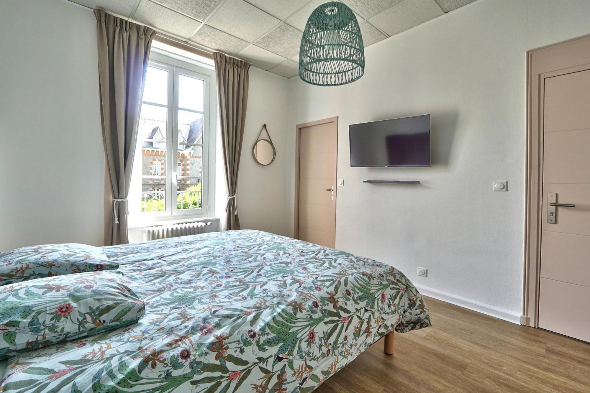 Auberge Ti'Gousket Guingamp Chambre photo